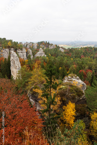 Obraz na płótnie Colorful autumn Landscape in Bohemian Paradise, Czech Republic w salonie