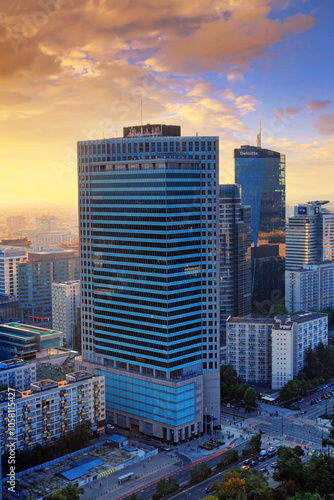 Obraz na płótnie Cityscape at sunset - top view of the Downtown district of Warsaw with high-rise buildings, located within the Wola district in western Warsaw, Poland w salonie
