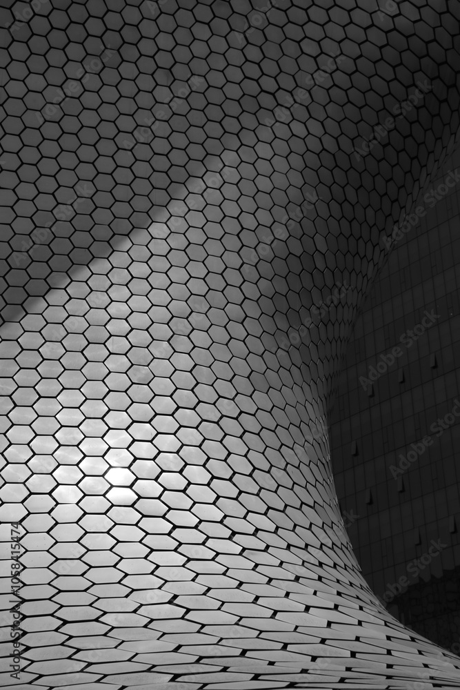 Luces y sombras del museo Soumaya en ciudad de México