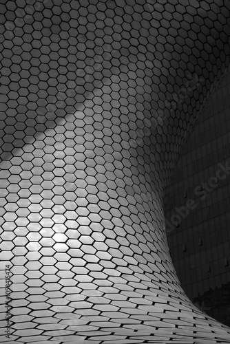 Obraz na płótnie Luces y sombras del museo Soumaya en ciudad de México w salonie