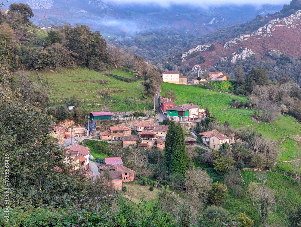 Fototapeta premium Castañera village, Sierra de Peñamayor, Bimenes, Asturias, Spain