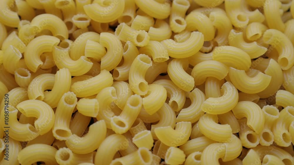 Macaroni Macaroni
