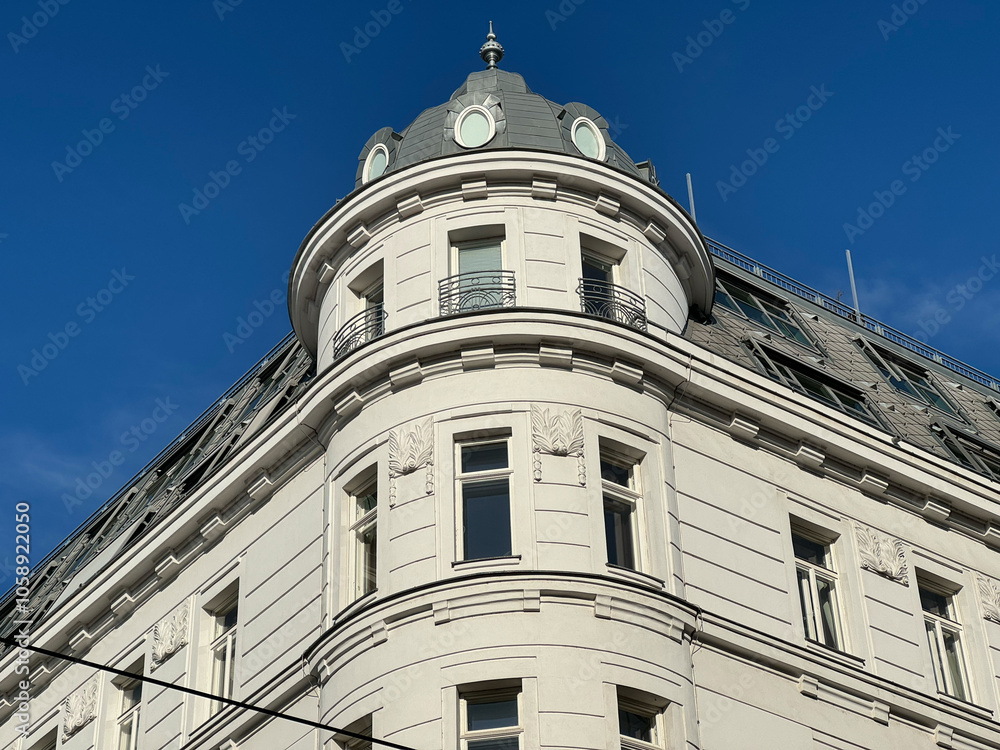 Sanierte Altbausfassaden im Karmeliterviertel im 2. Bezirk von Wien, Österreich Sanierte Altbausfassaden im Karmeliterviertel im 2. Bezirk von Wien, Österreich