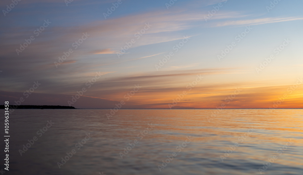 Obraz premium sunset over sea