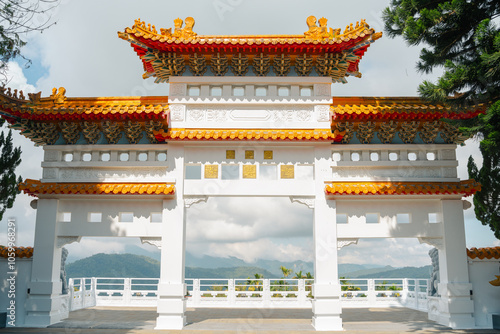 Obraz na płótnie Sun Moon Lake Xuan Zang Temple in Nantou County, Taiwan w salonie