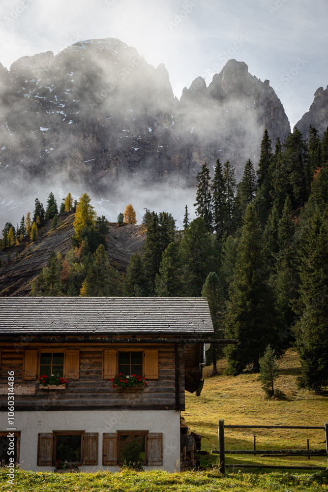 Fototapeta premium Hotel in Dolomites