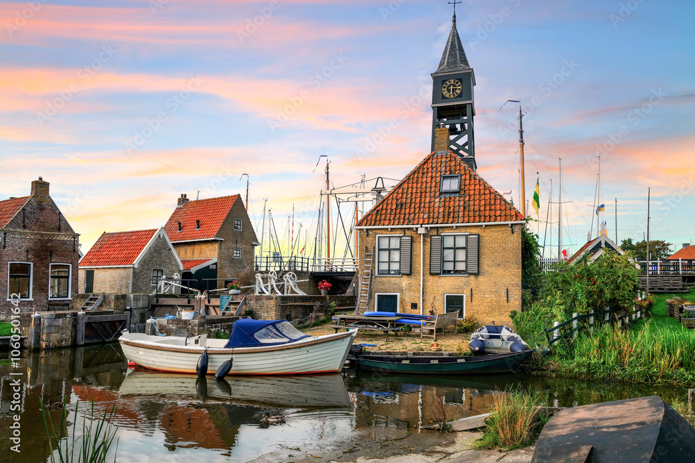 Fototapeta premium Hindeloopen, Wassersportort in Holland