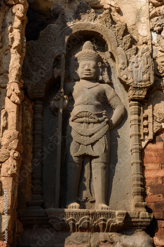 Bas-relief sculpture at Prasat Preah Ko, Siem Reap, Cambodia.