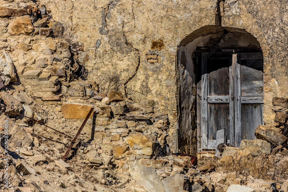 Abandoned ruins of the ghost town of Craco. A city abandoned due to an earthquake in the late 20th century. Province of Matera, Basilicata, Italy