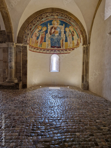 Abbazia di San Giovanni in Venere a Fossacesia, Abruzzo photo