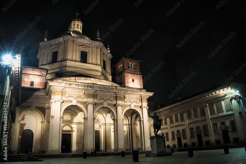 Fototapeta premium Basilica San Lorenzo Maggiore