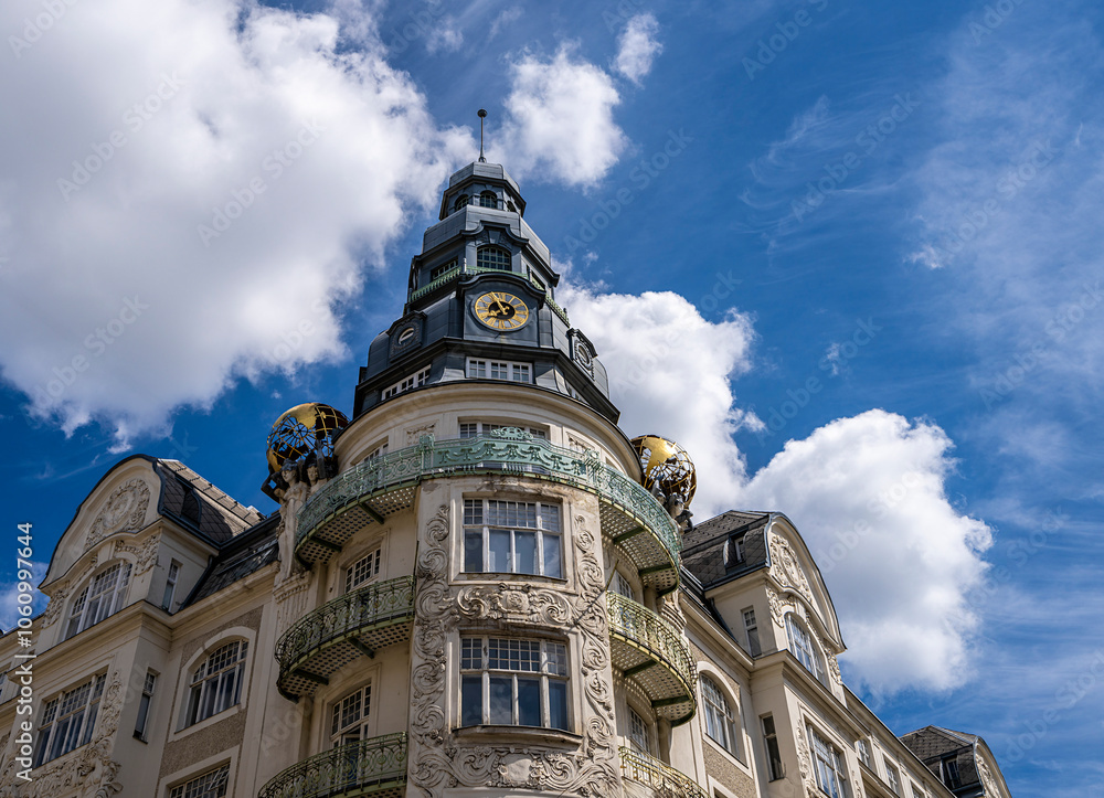 Barockfassade des Palais des Beaux Arts, Löwengasse, Wien, Österreich