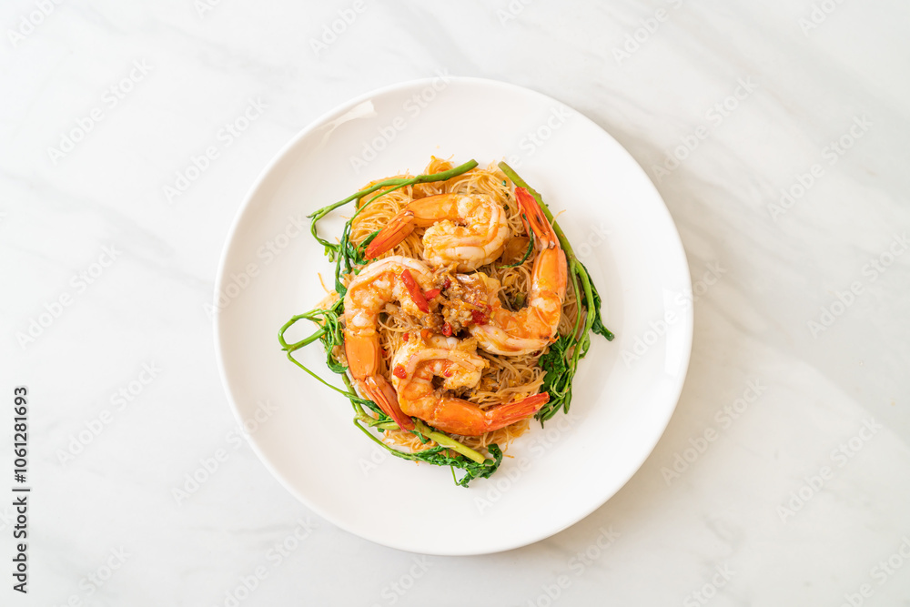 Stir-fried rice vermicelli and water mimosa with shrimps Stir-fried rice vermicelli and water mimosa with shrimps