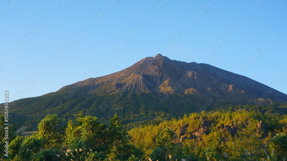 Fototapeta premium 夕暮れの桜島