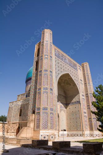 Portal of the Bibi Khanum Mosque in Samarkand photo