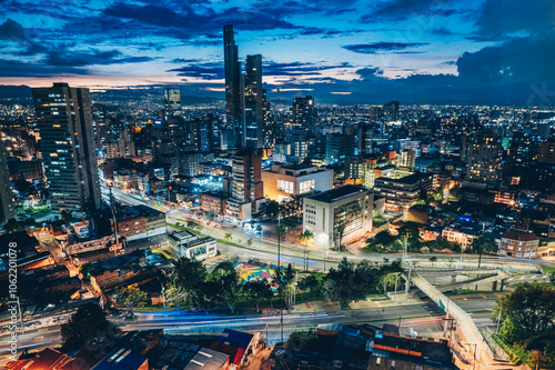Obraz na płótnie vista nocturna de la ciudad de Bogotá, Colombia w salonie