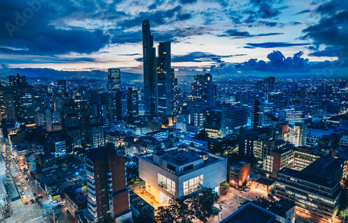 Obraz na płótnie vista nocturna de la ciudad de Bogotá, Colombia w salonie
