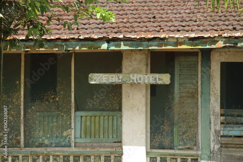 antigo hotel zebu em fordlândia, pará  photo