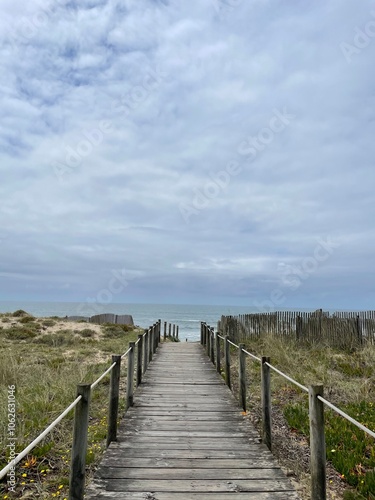 passadiço até à praia