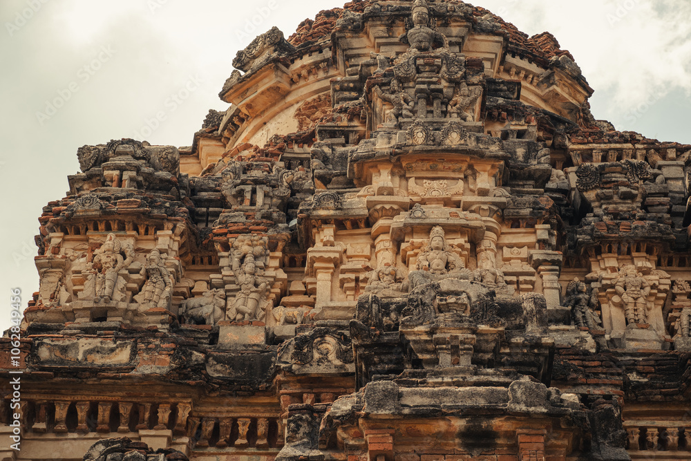 Fototapeta premium Vitthala Temple in Hampi, India. Part of the Group of Monuments at Hampi, designated as a UNESCO World Heritage Site