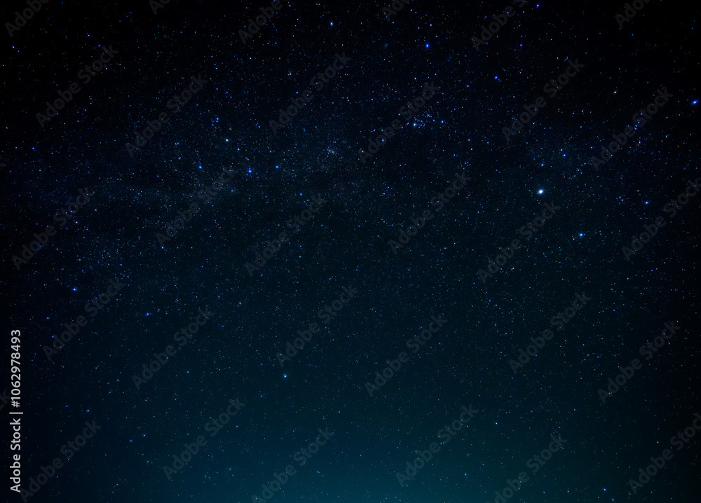 Fototapeta premium 満天の星空 - 無数の星がきらめく夜空、冬のオリオン座