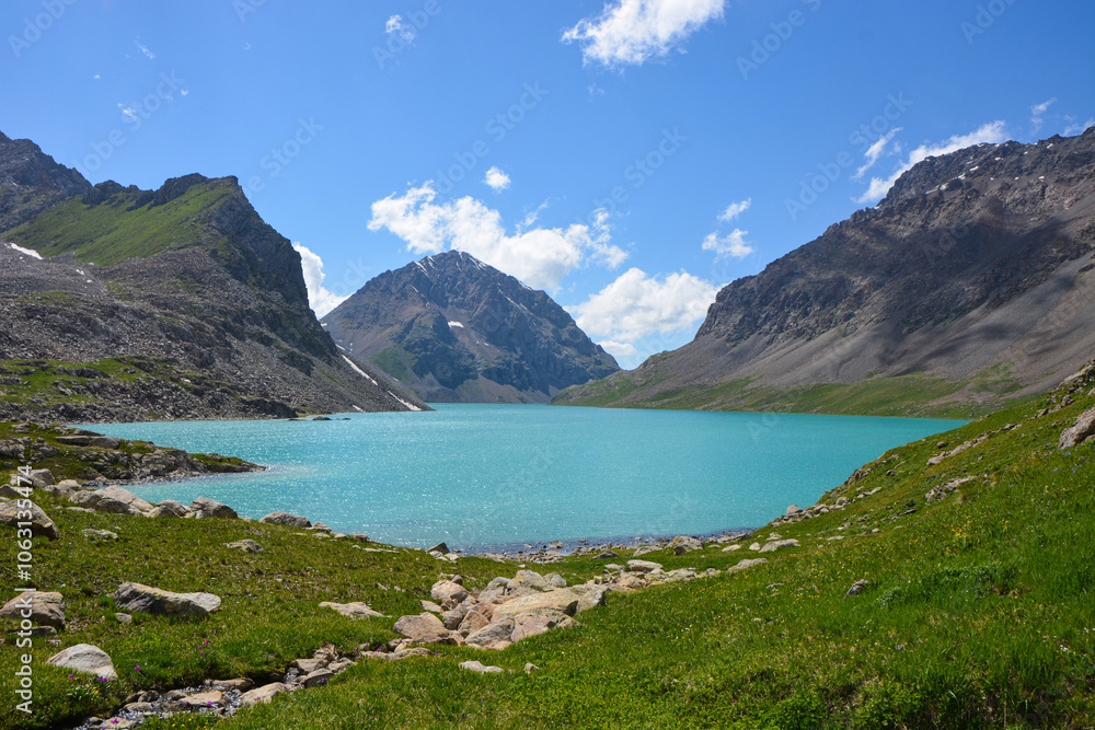 Obraz premium Wonderful mountain landscape, lake, highland, peak, beauty world. Picturesque view near Alakul lake