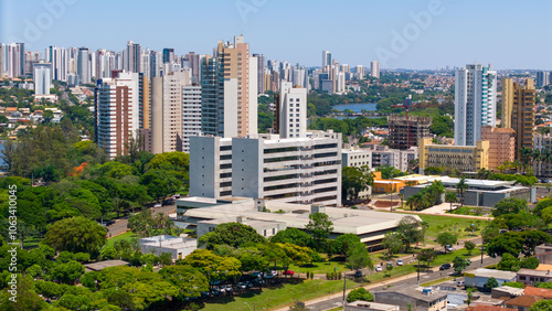 Cidade de Londrina, paraná, brasil. Vista aérea da cidade de londrina no paraná.  photo