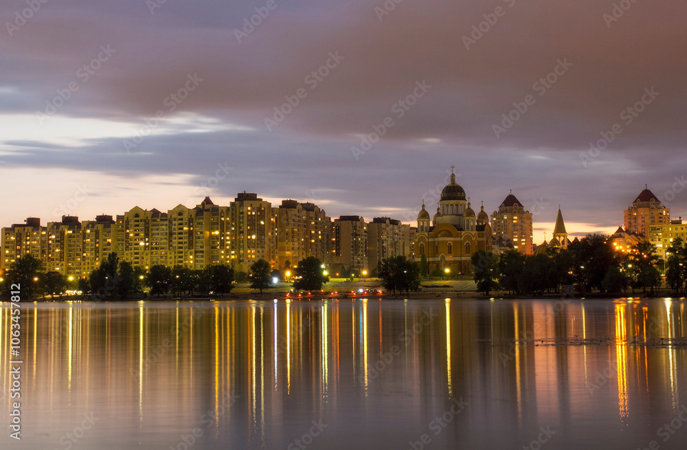 Fototapeta premium Night Kyiv