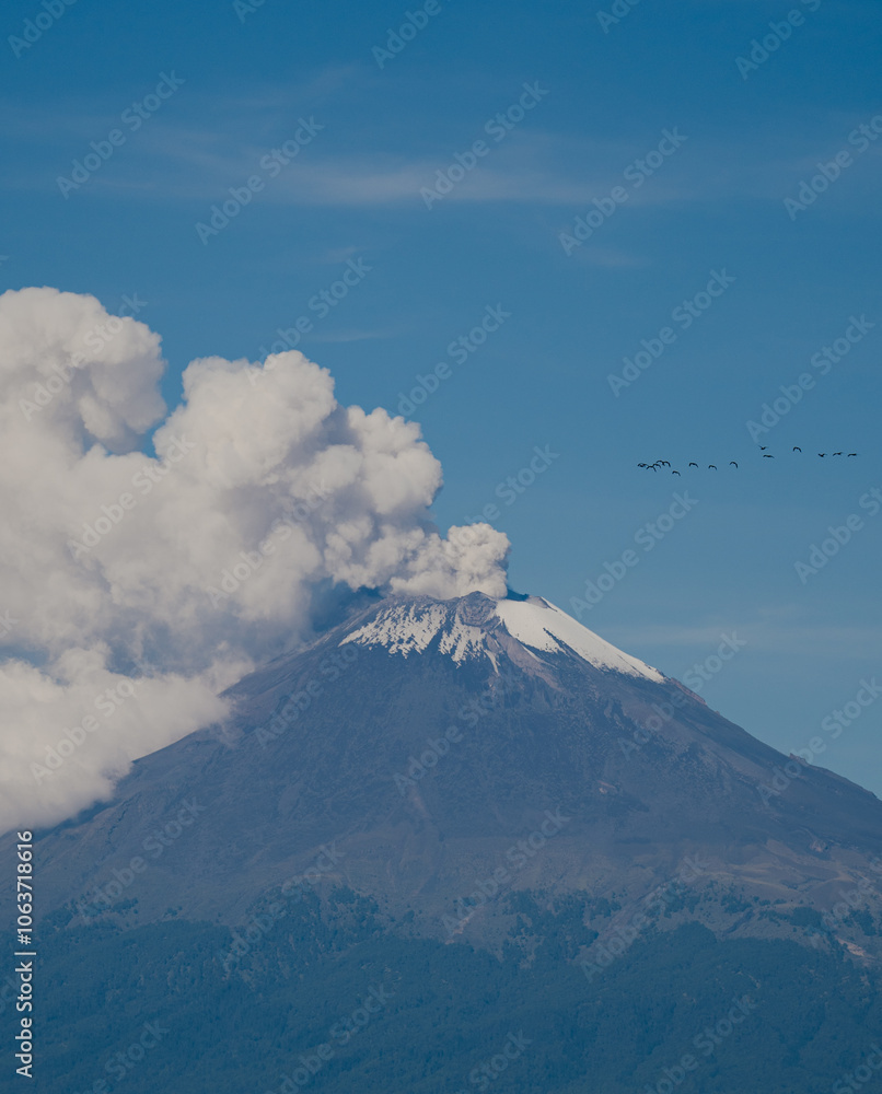Obraz premium Fumarola en volcan popocatepetl