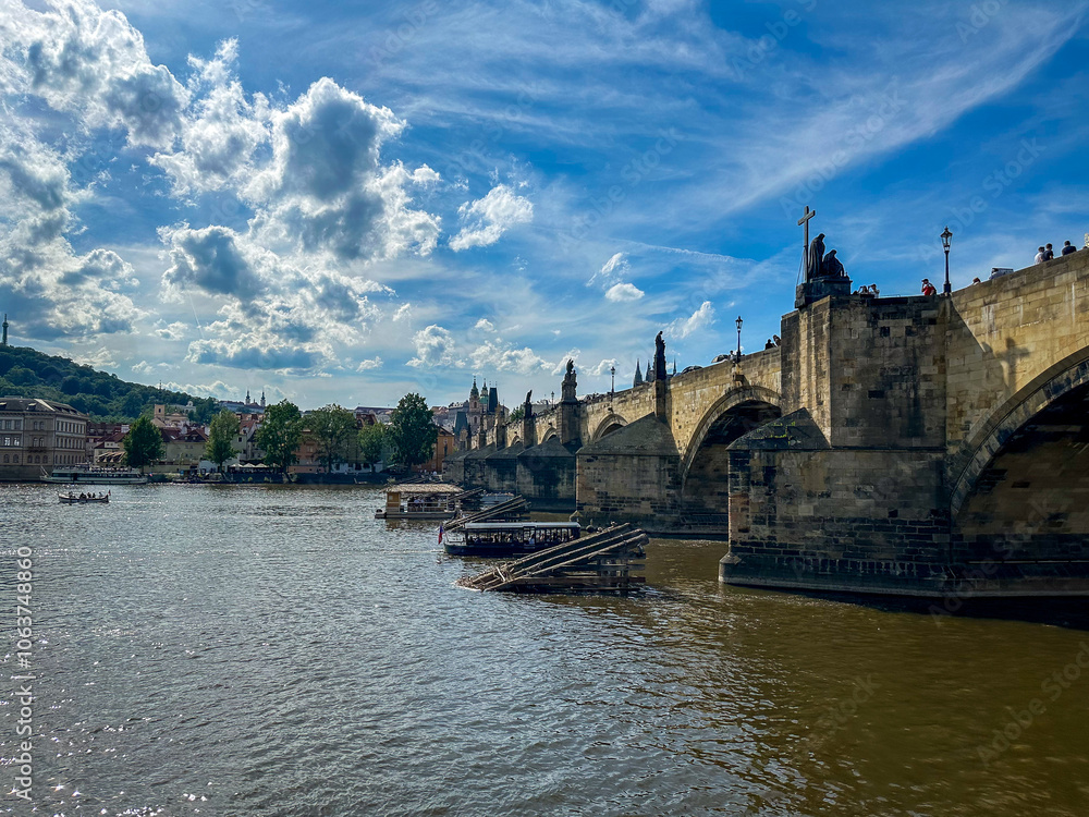 Obraz premium The Charles bridge in Prague in the Czech Republic