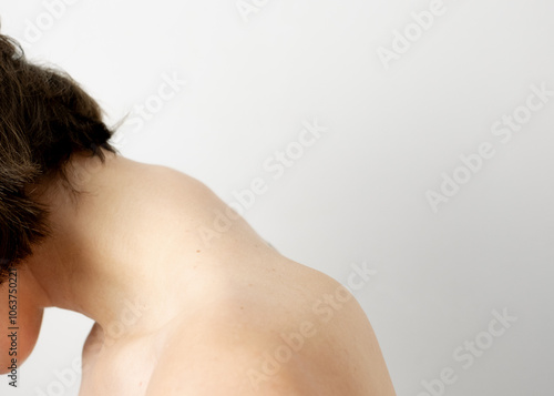 Canvas Print Person with neck hump highlighting posture correction