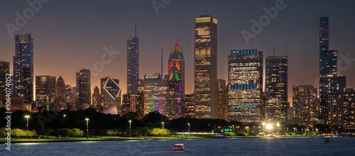 nightview of the chicago skyline at sunset