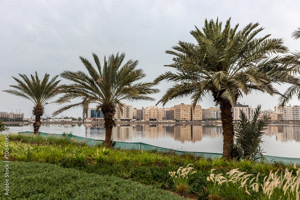 Obraz premium Lake Arbaeen in Jeddah, Saudi Arabia