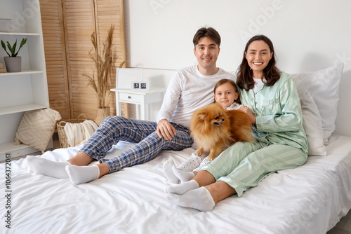 Little girl with her parent...
