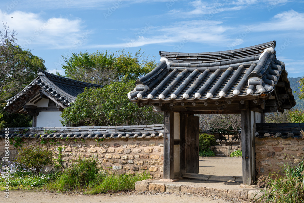 Korean Traditional House Scenery in Autumn Korean Traditional House Scenery in Autumn