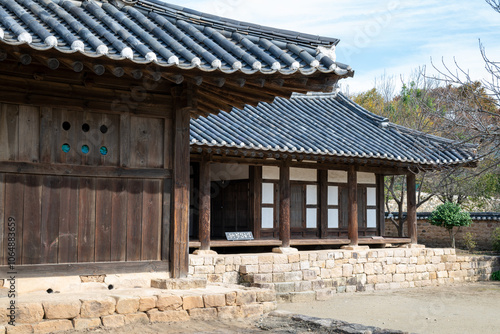 Korean Traditional House Scenery in Autumn