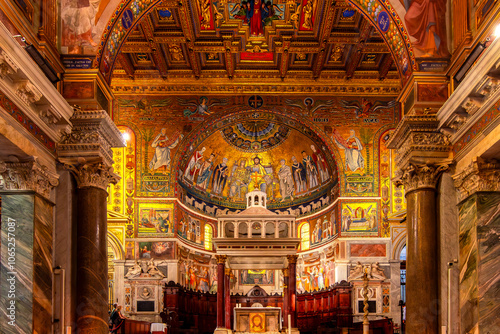 Canvas Print Santa Maria in Trastevere church interiors, Rome, Italy
