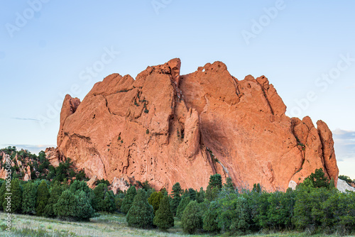 Obraz na płótnie Majestic Red Rock Formation at Dawn w salonie