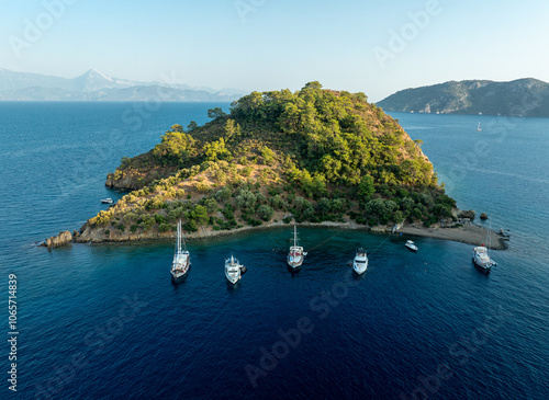 Obraz na płótnie Turkish Maldives Yassıca Islands Drone Photo, Göcek Fethiye, Muğla Türkiye (Türkiye) w salonie