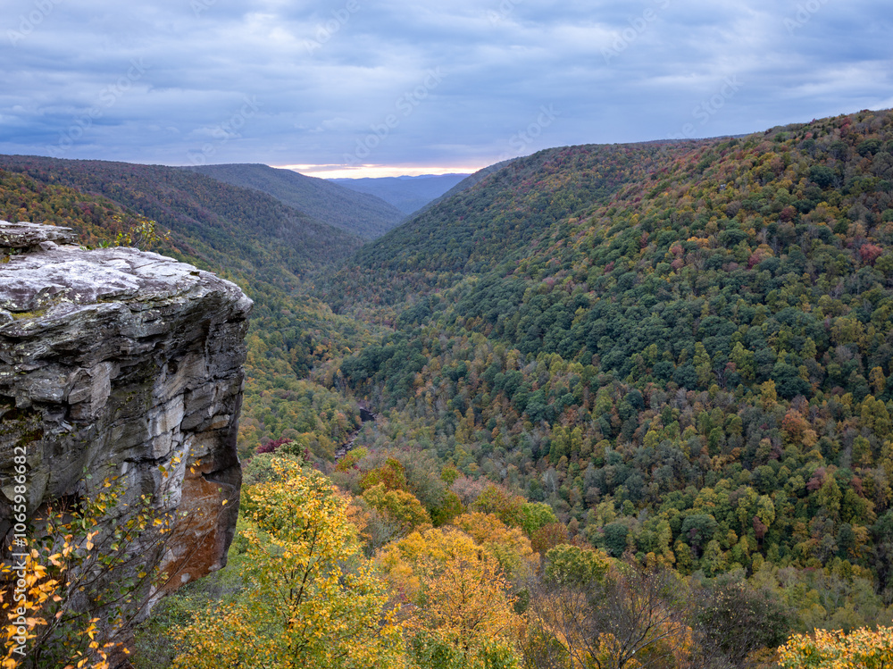Edge of Eternity: Lindy Point's Autumn Panorama