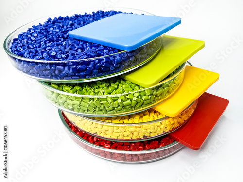 Obraz na płótnie Plastisc masterbatch granules with colorchip isolated on a white background for