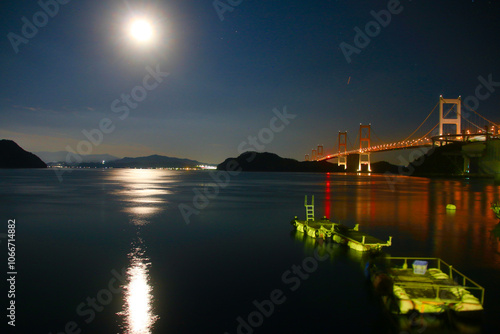 しまなみ海道・来島海峡第一大橋・夜景（愛媛県・今治市）