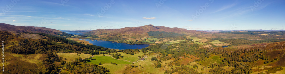 Εκτύπωση καμβά Dunalastair Valley, Loch Rannoch and Kinloch Rannoch