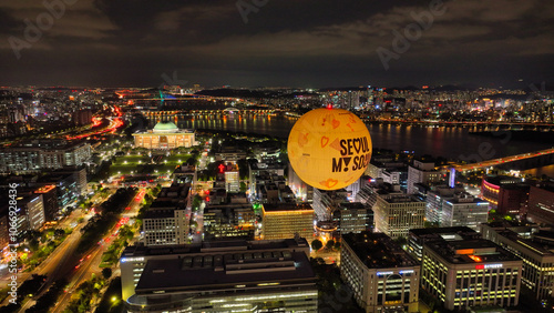 Photography Night Aerial Drone View of Downtown Seoul, South Korea 한국 서울 도심의 야간 드론 항공 촬영