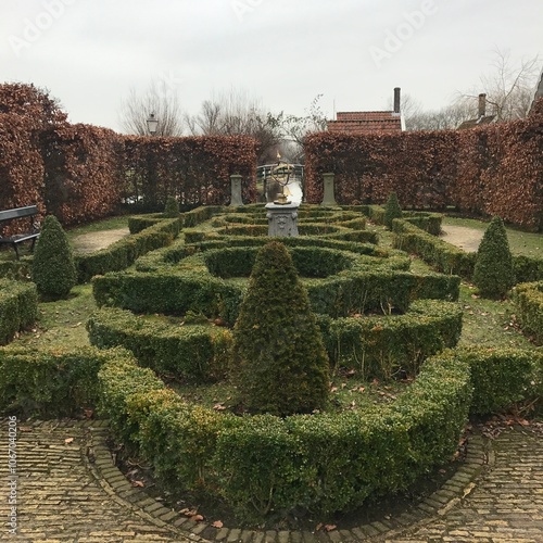 maze garden