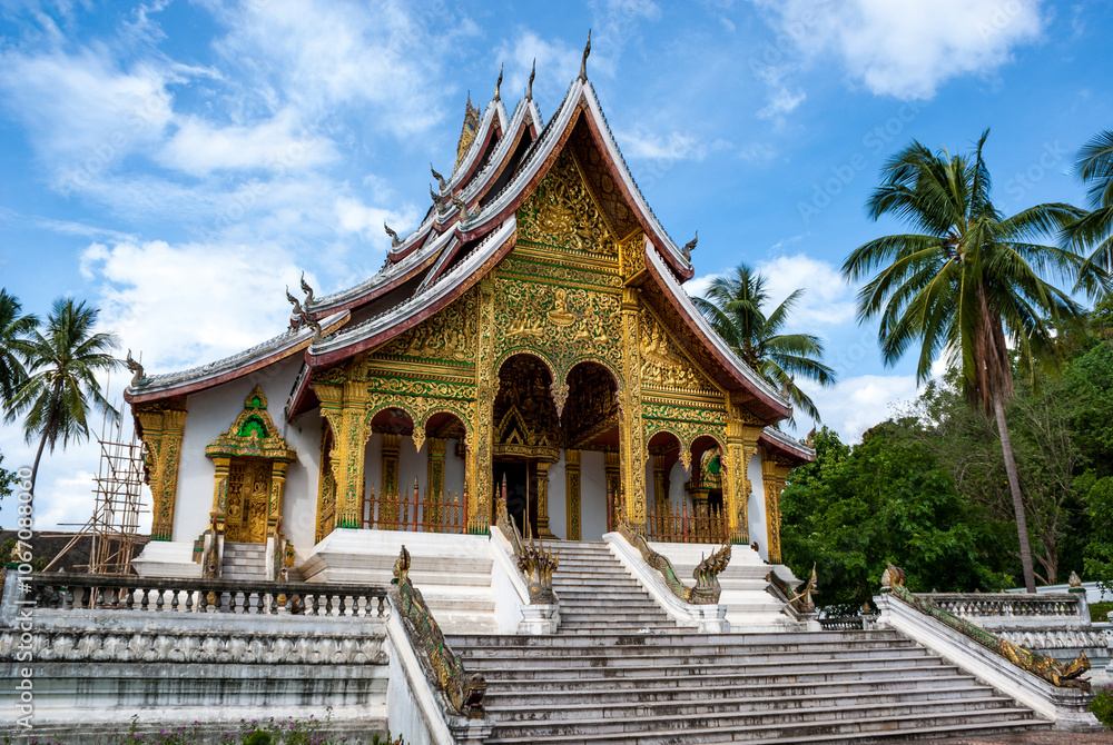 Exterior of the golden Buddhist temple Wat Ho Pha Bang in Luang Prabang - Laos, Asia Exterior of the golden Buddhist temple Wat Ho Pha Bang in Luang Prabang - Laos, Asia