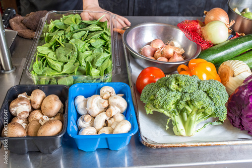 Obraz na płótnie Vegetable mise en place