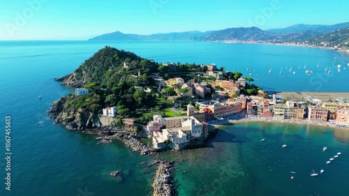 Wallpaper Mural Sestri Levante, a picturesque summer resort on the Italian Riviera, is famous for its stunning beaches and charming “Bay of Silence.” This coastal gem, nestled between hills and turquoise waters Torontodigital.ca