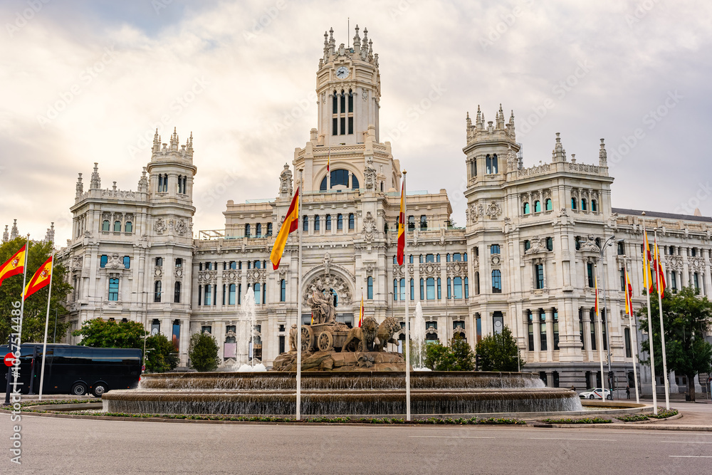 Fountain of the goddess Cibeles with the Madrid City Hall building in the background, Spain. Fountain of the goddess Cibeles with the Madrid City Hall building in the background, Spain.