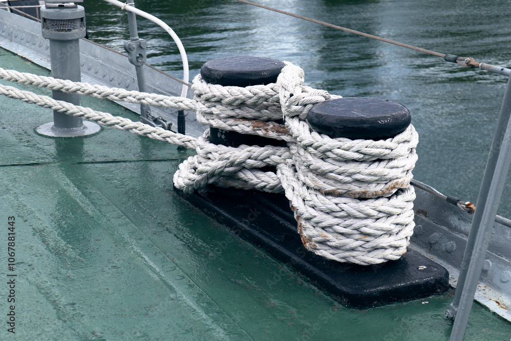 Fototapeta premium a spool of rope on a ship